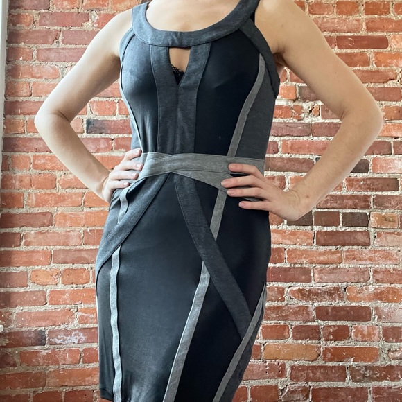 Black gray dress with cut-out - Picture 10 of 13